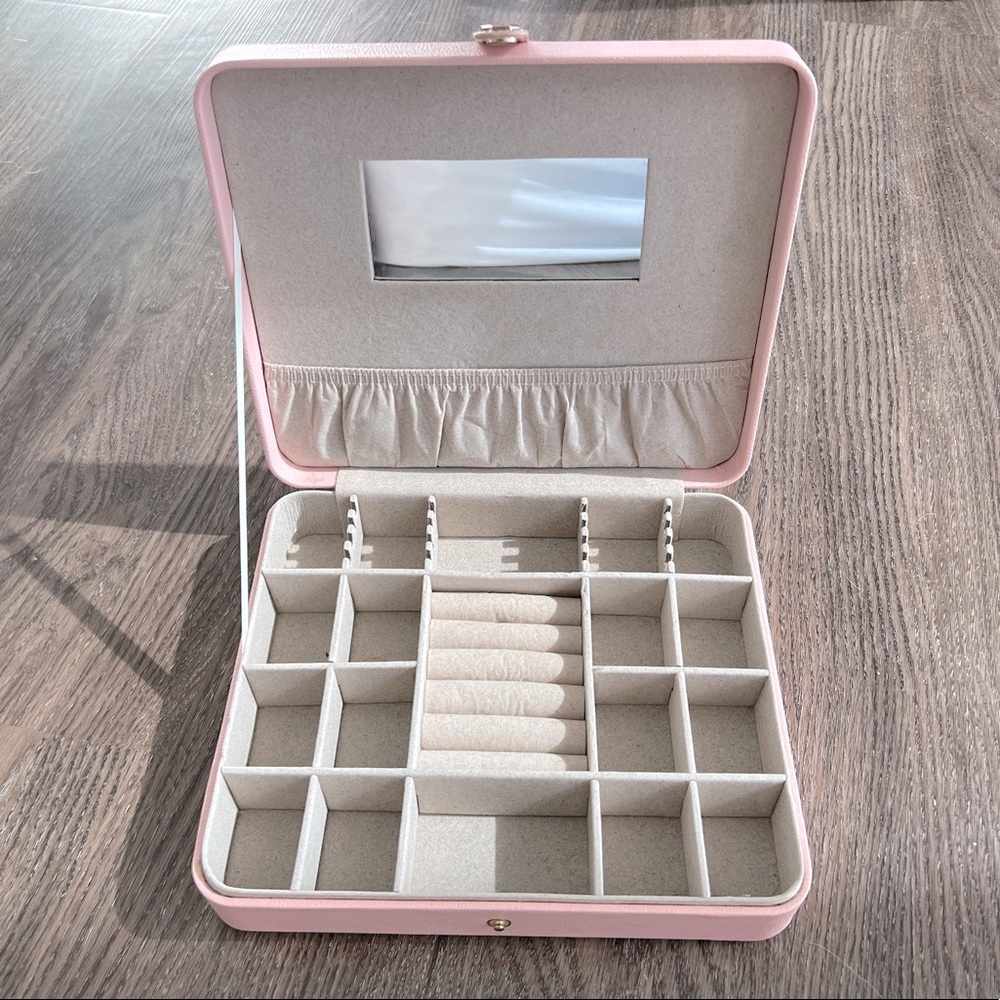 Pink leather jewelry holder